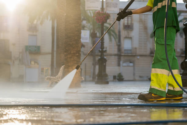 Best Sidewalk Pressure Washing  in Marianna, FL